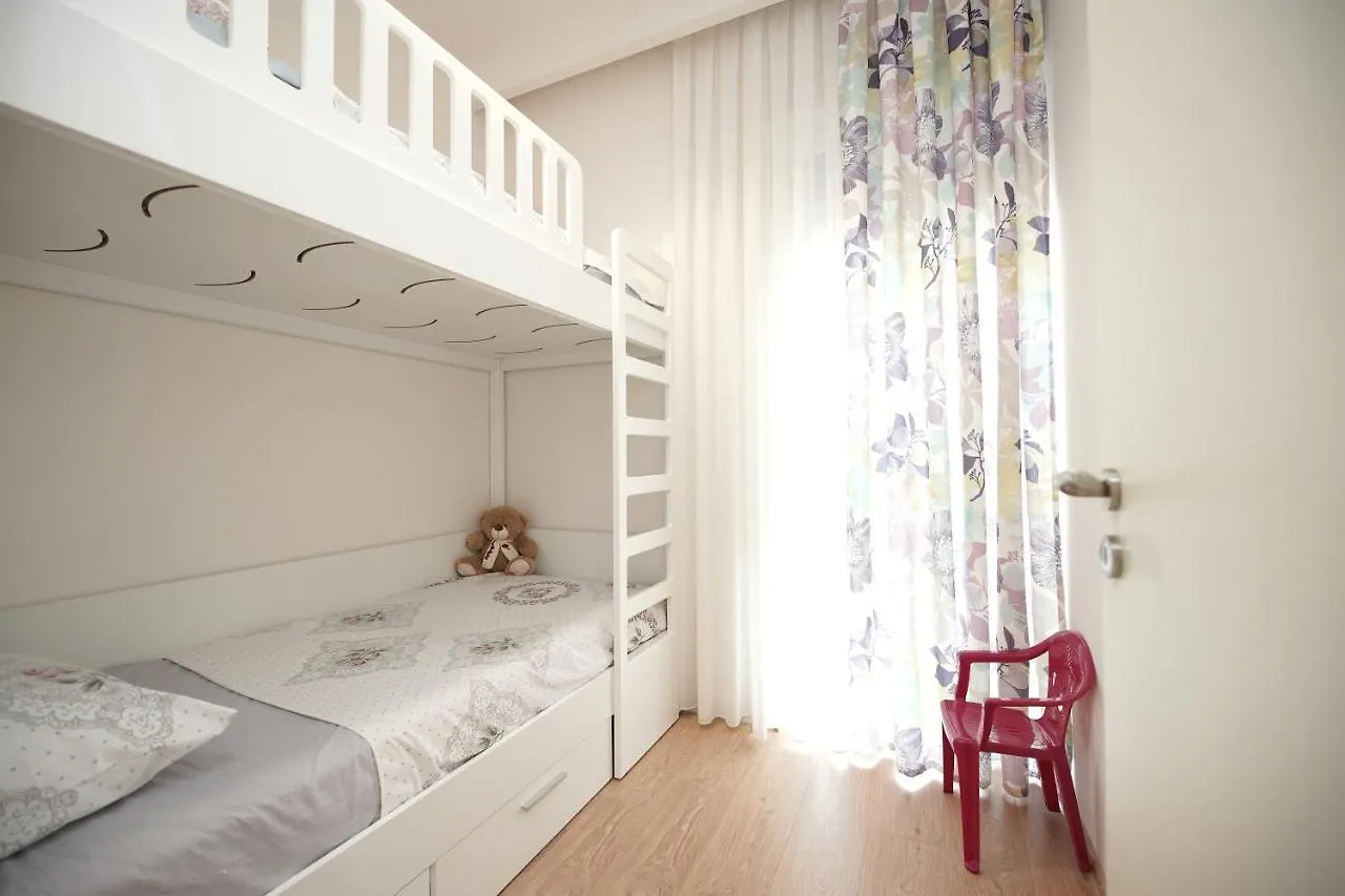 Roga Apartment Valamar Hamallaj ألبانيا