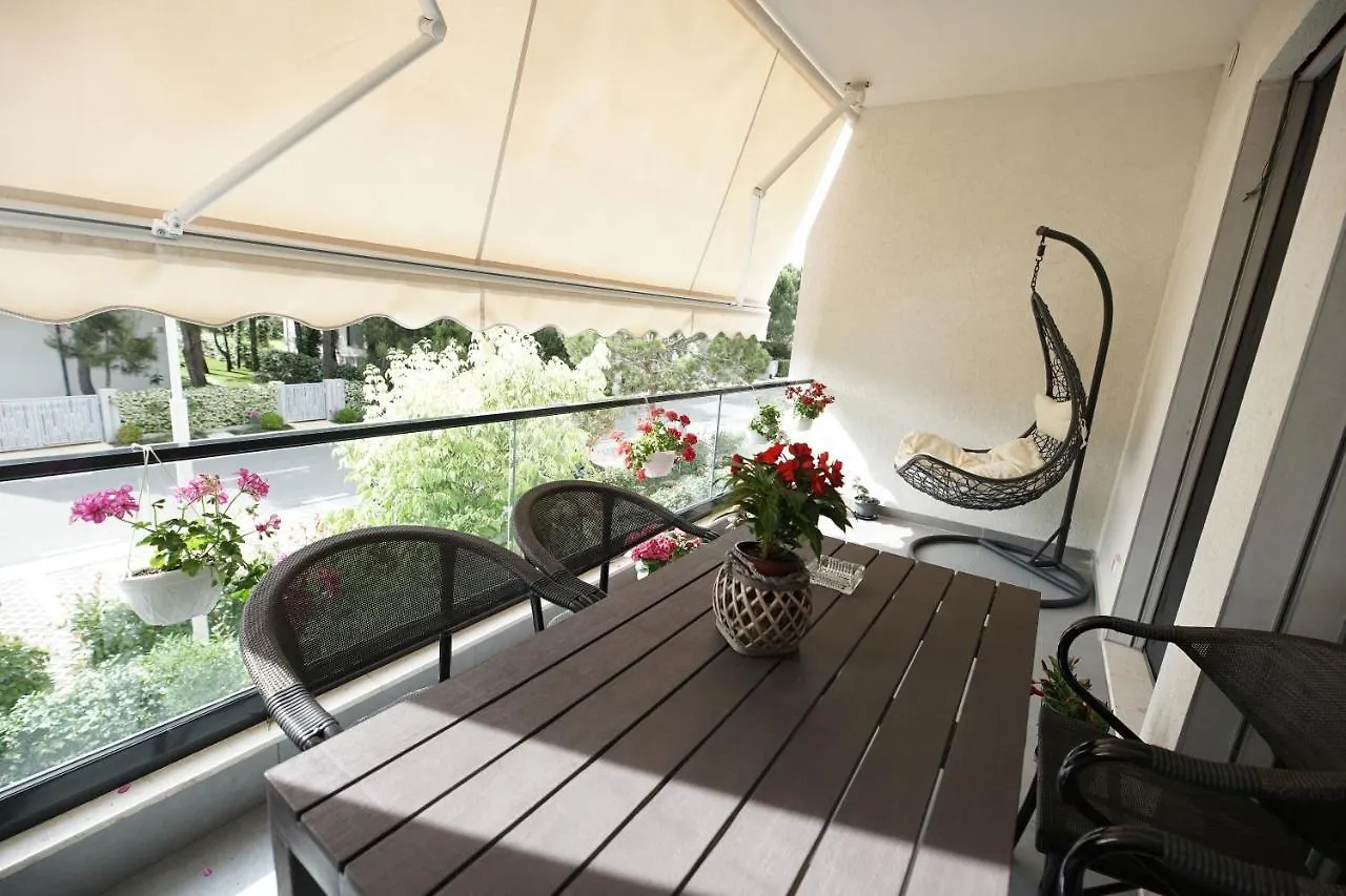 Roga Apartment Valamar Hamallaj